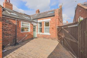 Photo 5- click for photo gallery